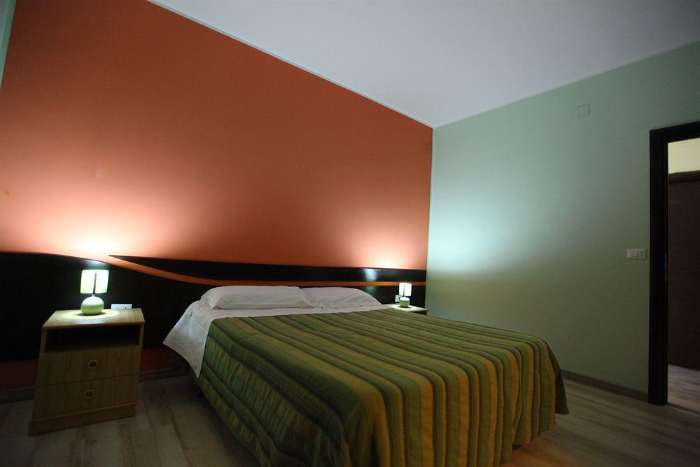 Hotel Cliche San Lucido Eksteriør billede