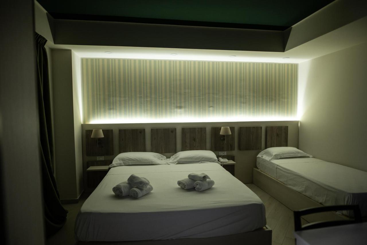 Hotel Cliche San Lucido Eksteriør billede