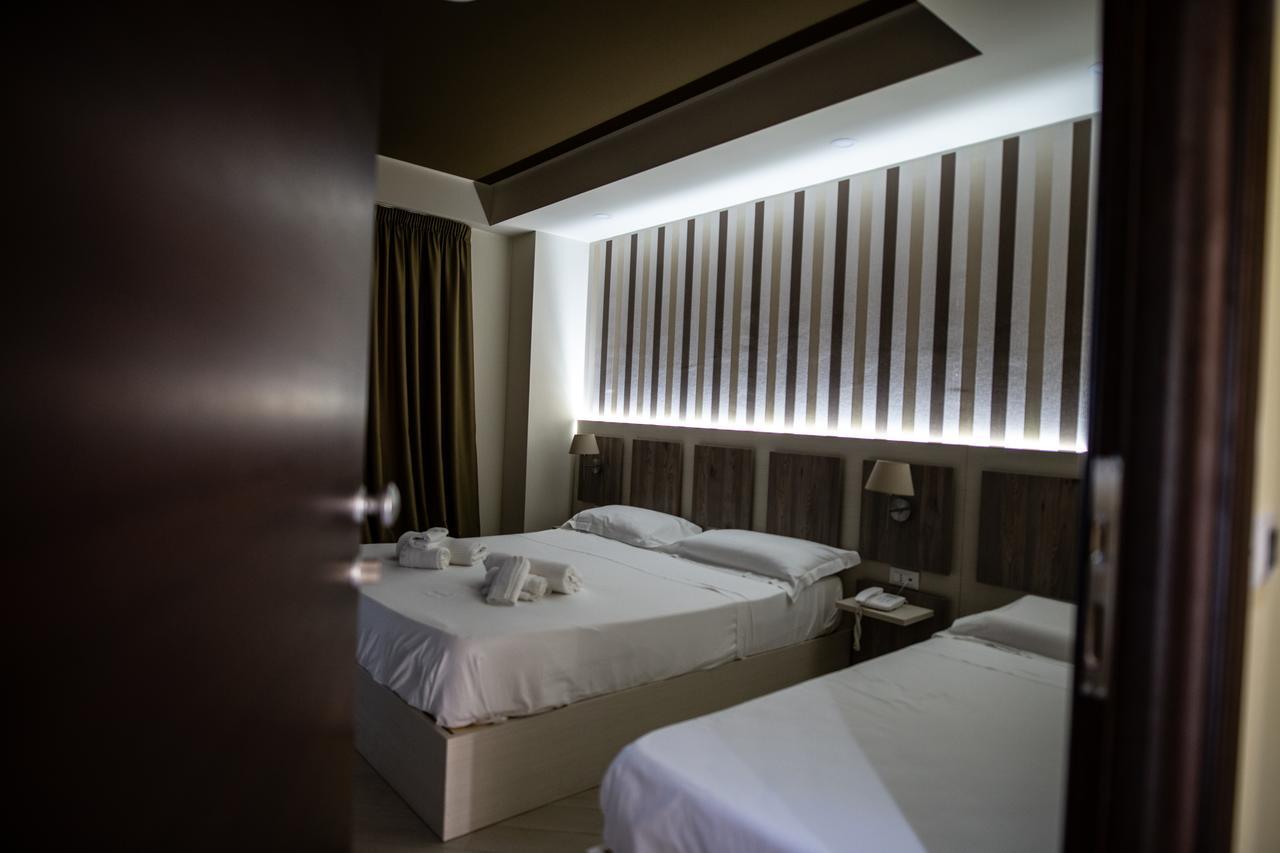 Hotel Cliche San Lucido Eksteriør billede