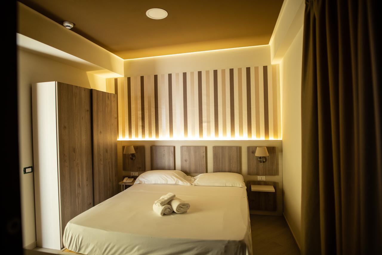 Hotel Cliche San Lucido Eksteriør billede